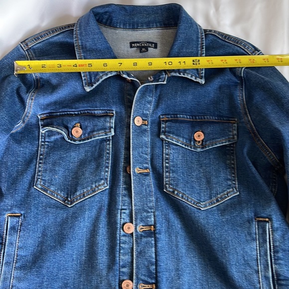 Like new J Crew Mercantile jean jacket. Size XL. - Picture 4 of 10